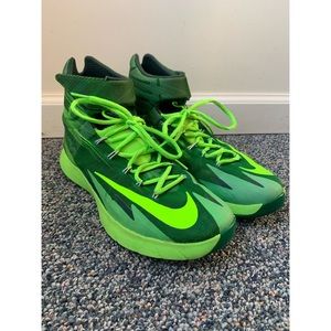 Nike ZOOM Men’s Basketball Sneakers